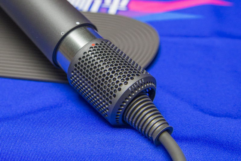 dyson戴森吹风机hd12风力测试,戴森吹风机到底有什么黑科技