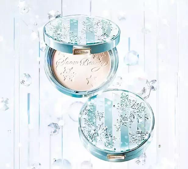 粉饼散粉蜜粉粉霜粉底液的区别,散粉蜜粉傻傻分不清楚