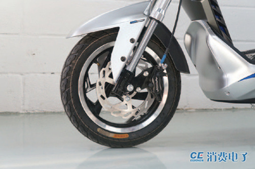 爱玛电动车测评,爱玛电动车试驾视频