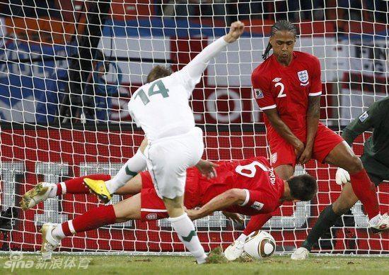 足球场上令人惊叹的门线救险,最强门线救险集锦