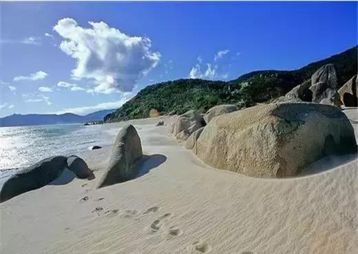 房车自驾游十大最美景点,房车自驾游十大好车