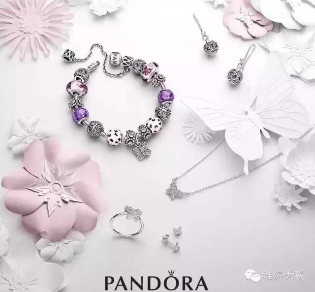 Coach重生Prada沉沦，深扒奢侈品牌的存亡危机