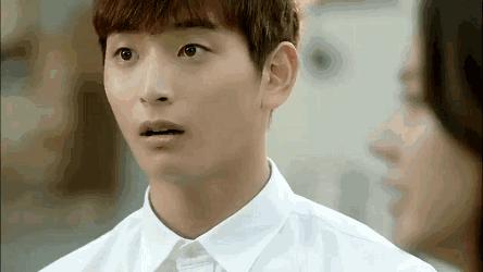 香奈儿口红真伪,假名牌口红从哪里发货