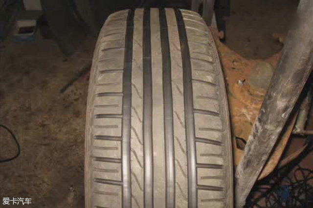 轮胎如何鉴别翻新胎,京东卖的轮胎是不是翻新胎