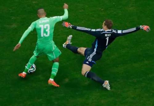 门将最重要的还是扑救,门将好做吗