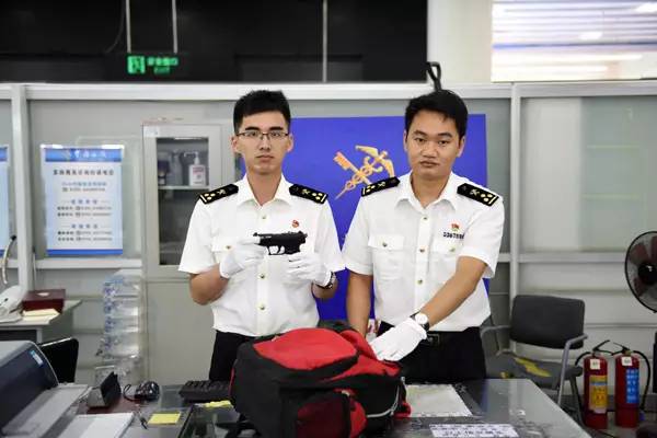 走进海关了解海关,福田口岸海关