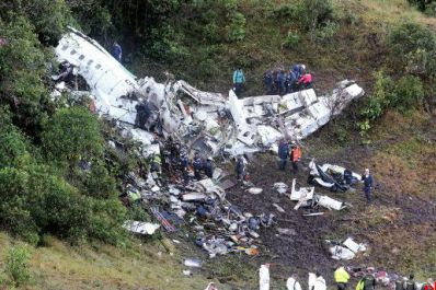 巴甲球队空难事件,巴甲飞机坠毁事件