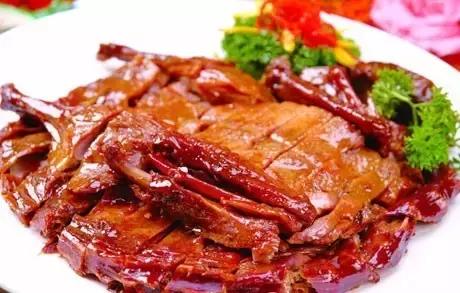 去哪儿泡温泉才是你的最爱,天冷来这里泡温泉最幸福