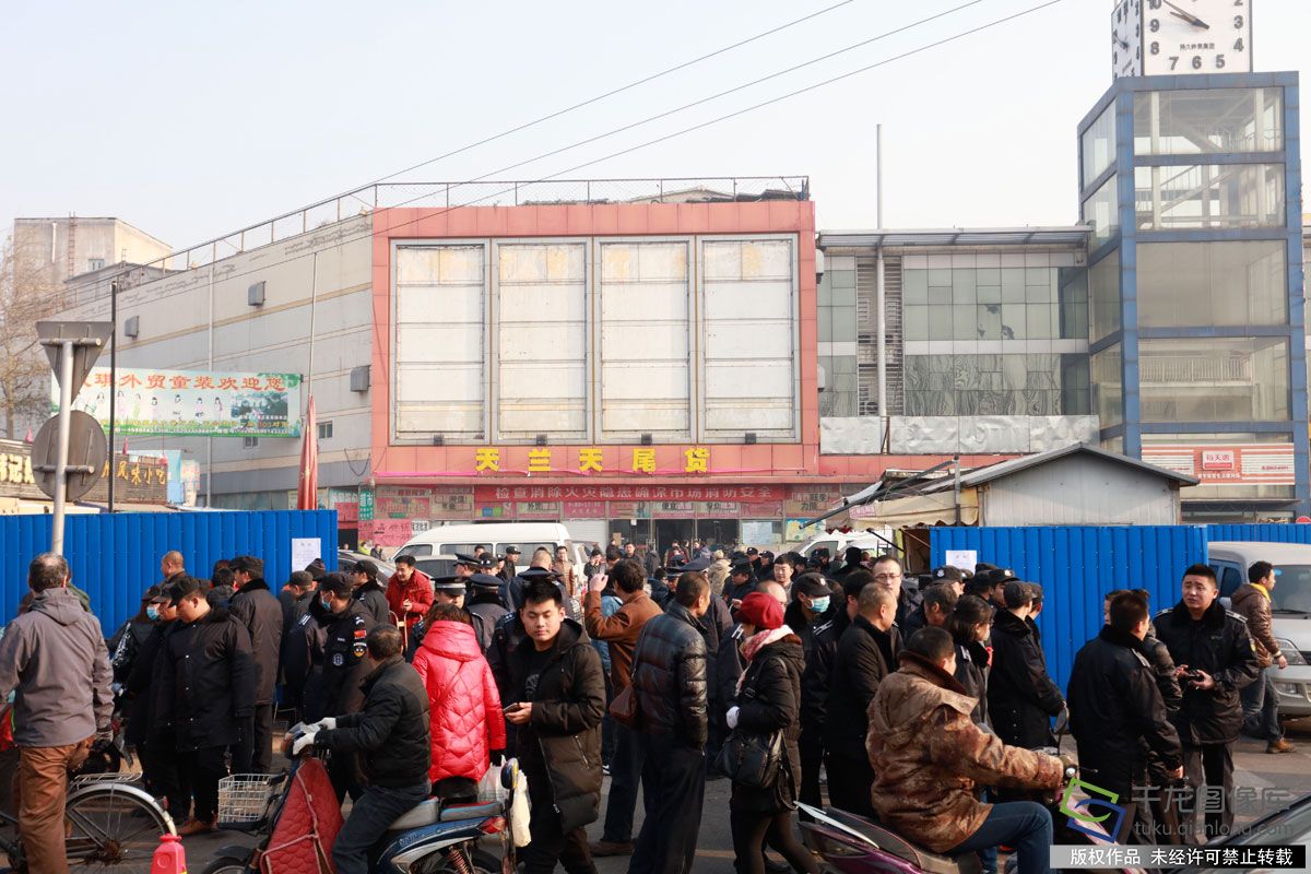 北京天兰天尾货市场有羽绒服吗,北京天兰天服装尾货新地址