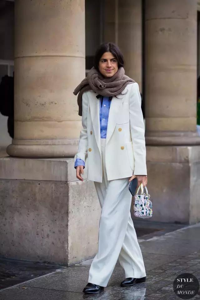 杨幂同款蓝色围巾,杨幂最新同款围巾