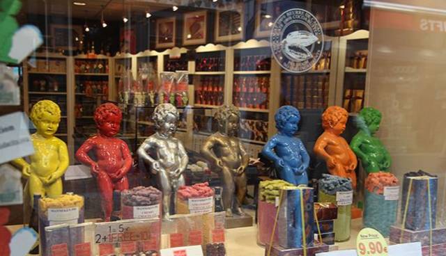 这些旅游纪念品，再心动也不要带回家！尤其是最后一个！