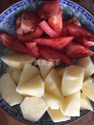 番茄土豆炖牛肉的做法电饭煲,番茄土豆炖牛肉的做法分享