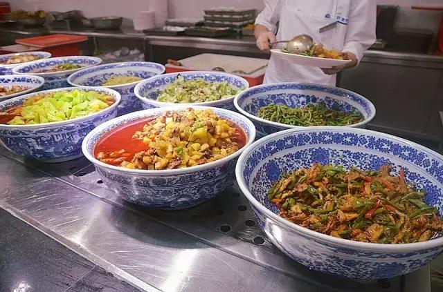 全国十大最美银杏大学,全国最美银杏大学