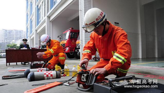 男生就业最具优势的10大高考专业，志愿填报不可轻视