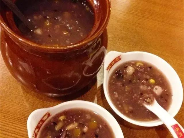 这是一篇并不普通的济南粥铺攻略（附厨神贴心小卡片）