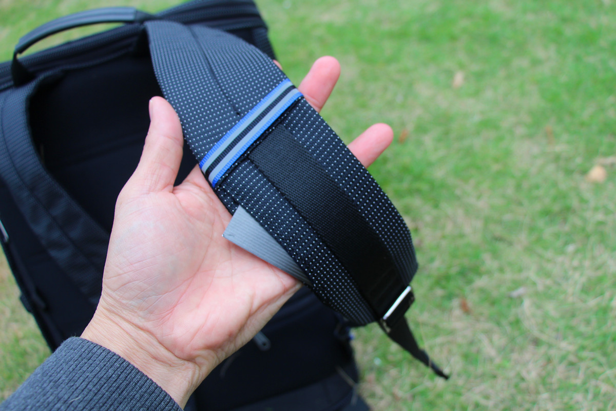 一块布一根拉链不用裁剪,一块布制成包包