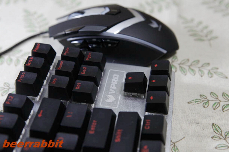 word天，真的99--雷柏V500合金版评测