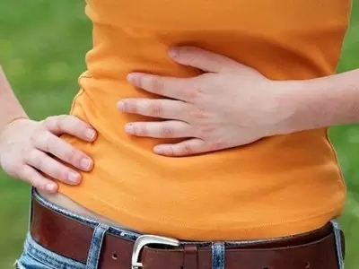 饭后胃痛胃胀后背痛是什么病,经常胃痛饭后胃胀吃逍遥丸管用吗