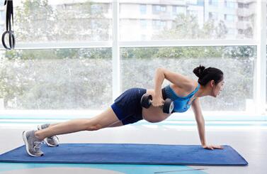 生女儿的都觉得自己是育儿专家,生了女儿以为自己是育儿高手