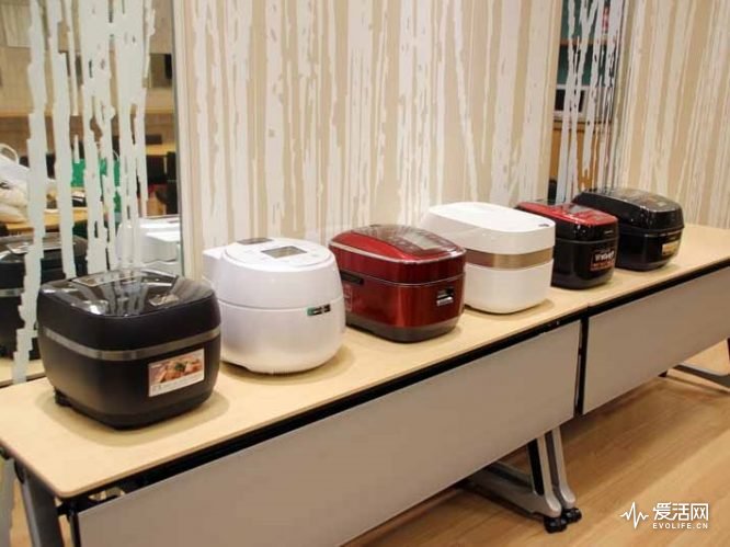 日本电饭煲测评排行,电饭煲哪个牌子的煮饭最好