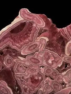 旺桃花的粉色玉石,旺桃花玉石