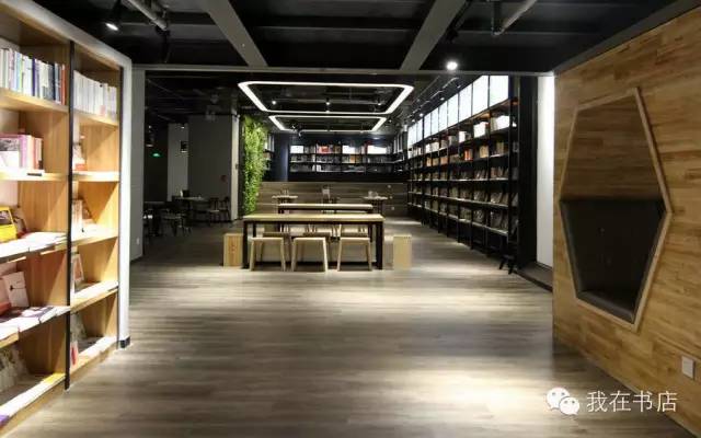 深冬的郑州，你需要这些书店帮你找回内心的平静和温暖