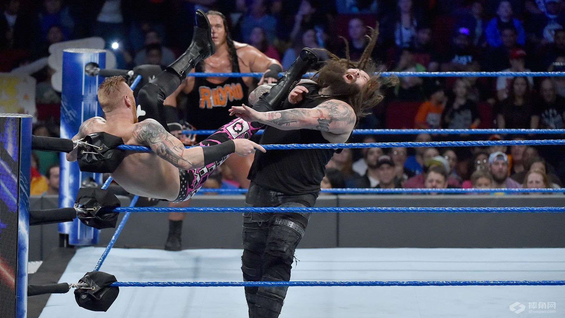 WWE驸马爷风云决战RVD！凯恩抛摔毕雪夫获全场欢呼！