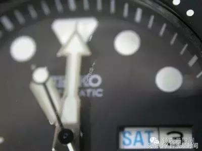 手表表镜划痕修复,手表表镜摔裂了怎么办