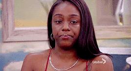 拍脸瘦脸的方法,脸好大怎么做发型好看