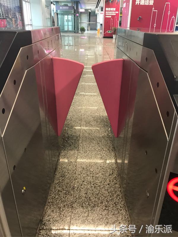 重庆有哪些城市比较好玩,重庆到底有什么好玩的