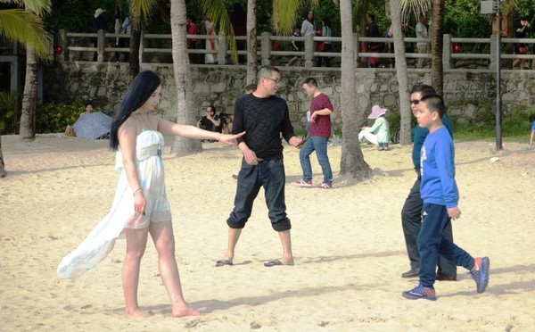 全家到三亚,全家去三亚过春节费用