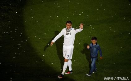 世界足球先生，一场“外星人”和“地球人”的争夺大战