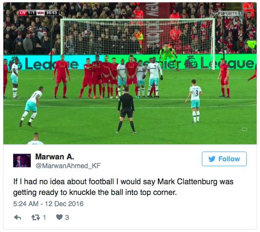 c罗远射摆出招牌动作,c罗庆祝动作滑跪曼联