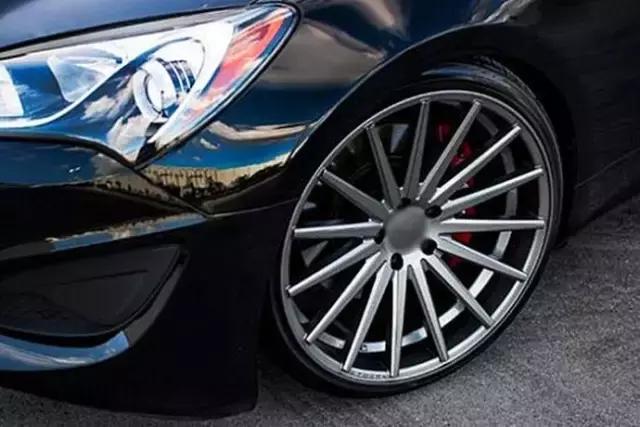 黑色轮毂污渍怎么去除,轮圈发黄怎么清洗