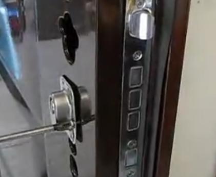 更换老式王力防盗门锁芯的方法,防盗门更换锁芯价格一般多少