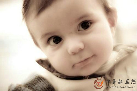 2017鸡年六月出生男孩名字,马姓霸气名字2017出生的