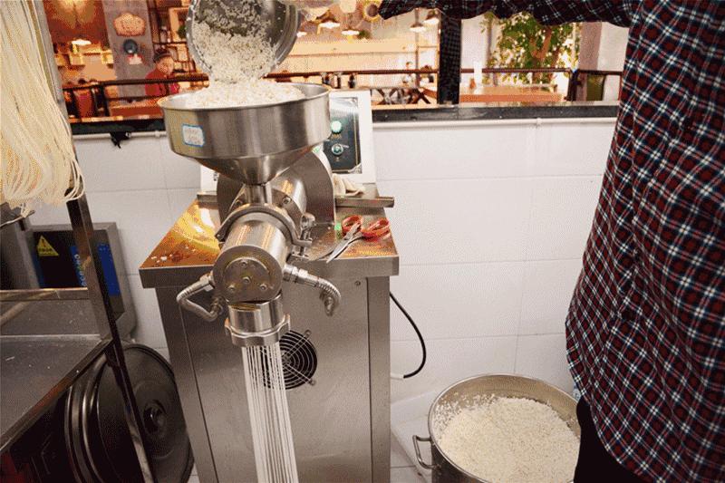 一方美食螺蛳粉,一方美食