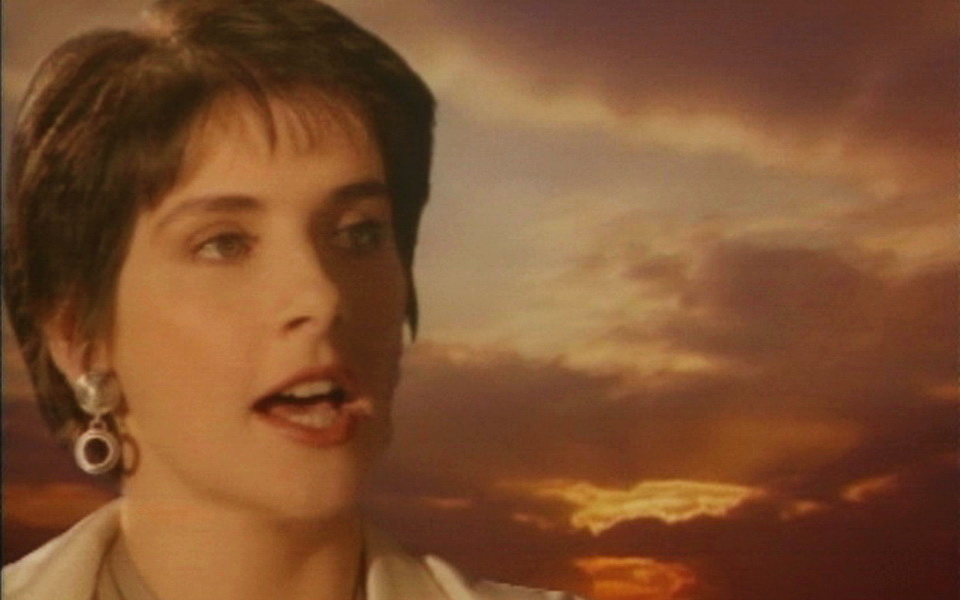 恩雅《非洲的风暴雨》撼动人心的歌