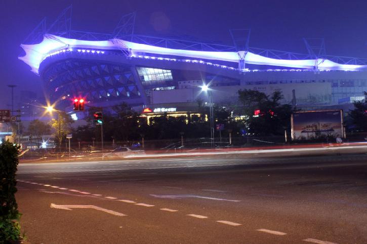 晚上必须耍酷，魔都滑板场地大搜罗！