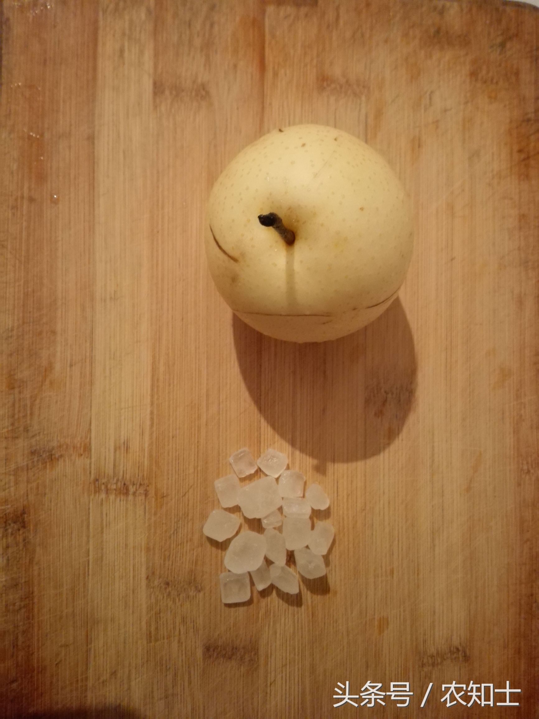 贝母冰糖蒸雪梨怎么做治咳嗽,冰糖雪梨水治咳嗽的做法