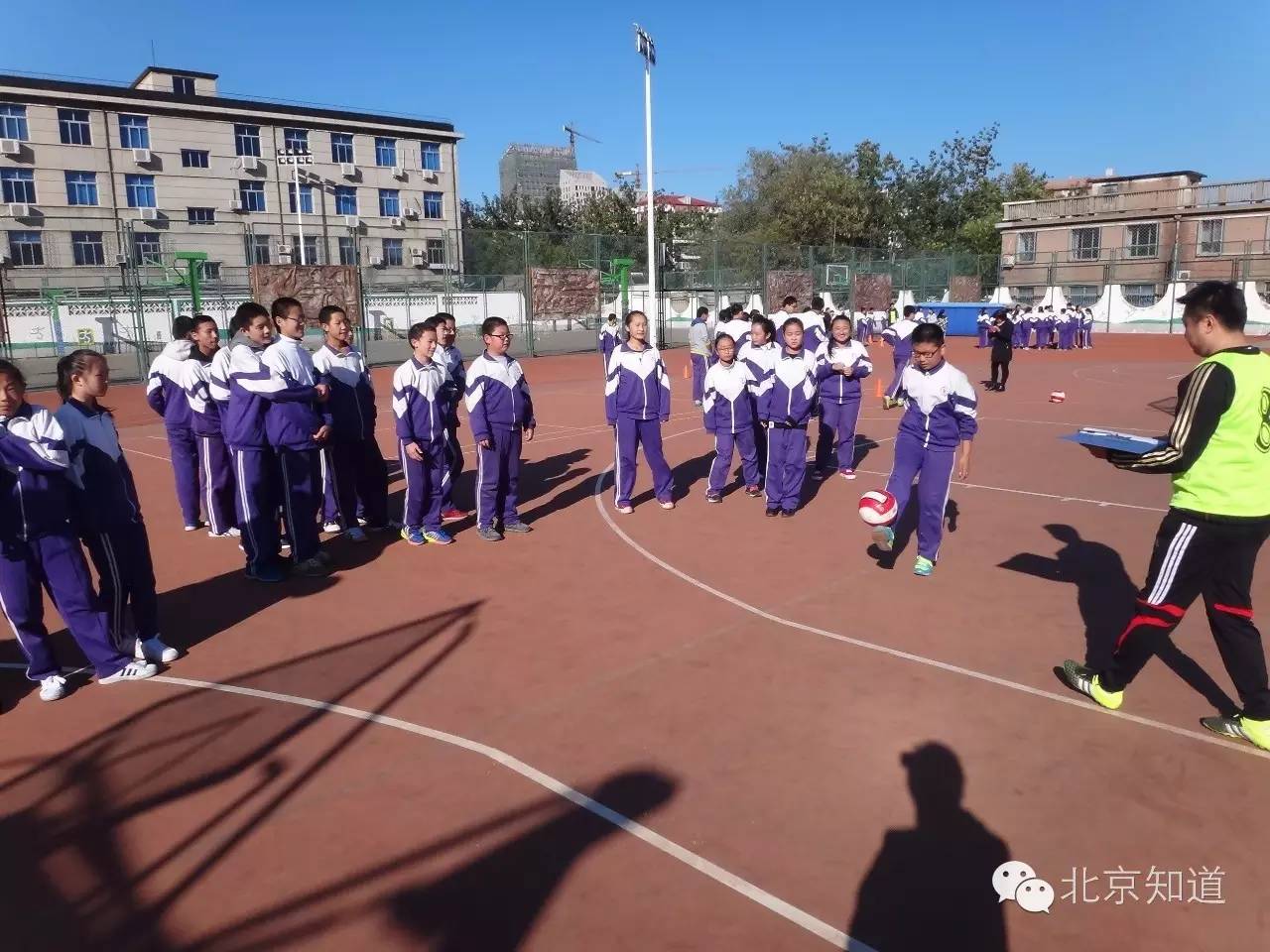 word天！这所学校厉害了，要建足球俱乐部