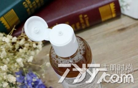 孕中期可以用科颜氏金盏花水吗,科颜氏金盏花系列孕妇可以用