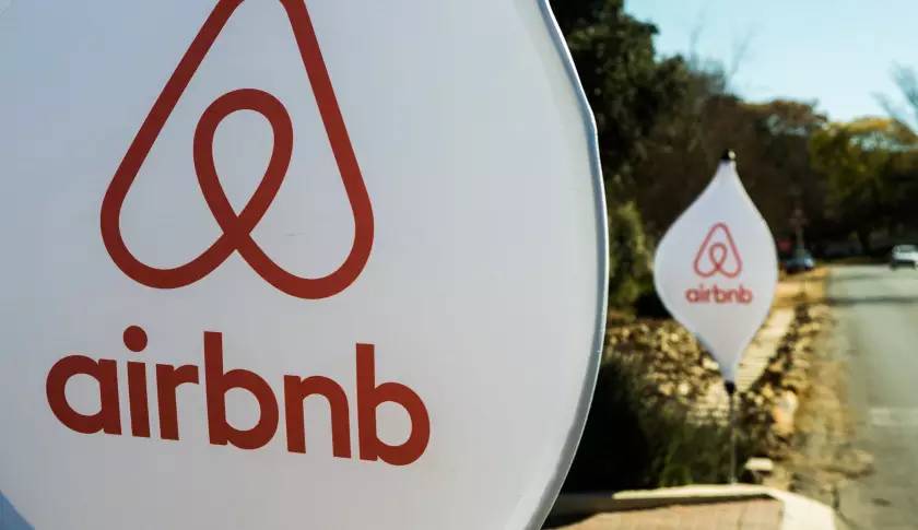 硅谷大新闻|Facebook发布多人视频群聊功能