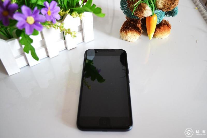 21克老年手机，老年机中的苹果手机