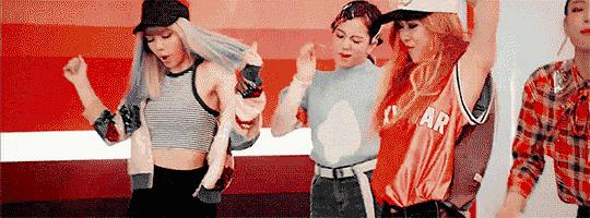 michaelkors奢侈品女包搭配,michaelkors时尚