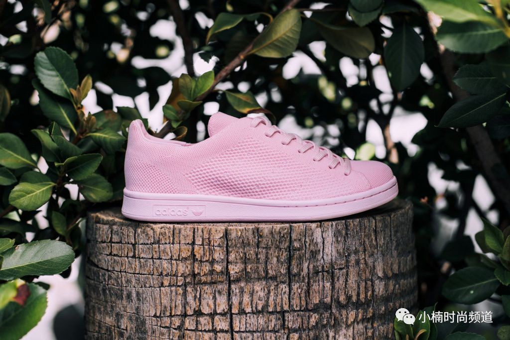 粉红色球鞋推荐女生,粉红色系球鞋