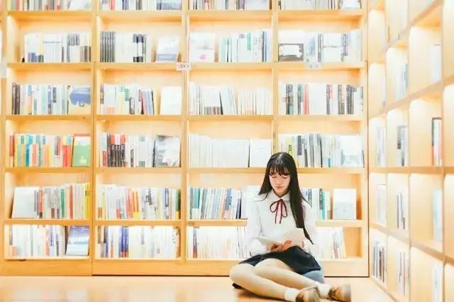 原来街上这些地方都可以拍写真！不分享给你太可惜了