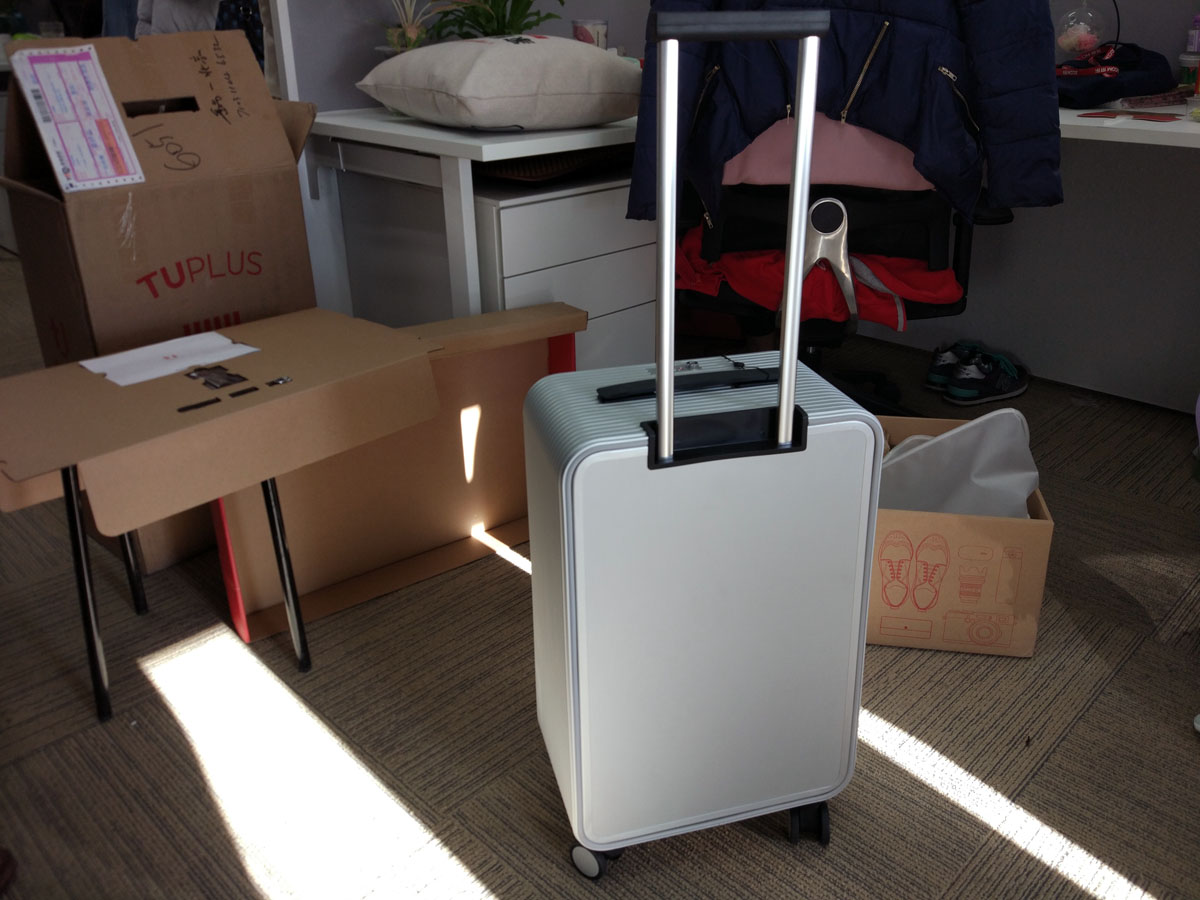 王老湿体验划船机,王老湿开箱视频