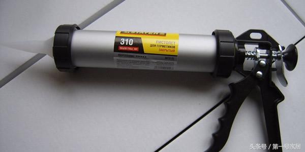 黑玻璃胶和透明玻璃胶价格,玻璃胶里面的危害成分有哪些