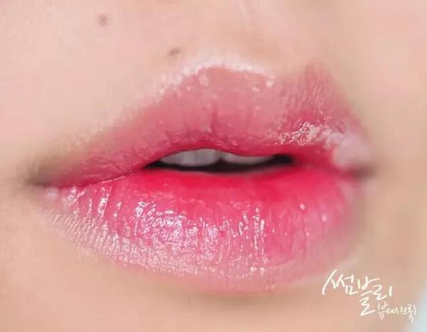 韩国唇釉爆款榜透明,韩国美妆热销唇釉